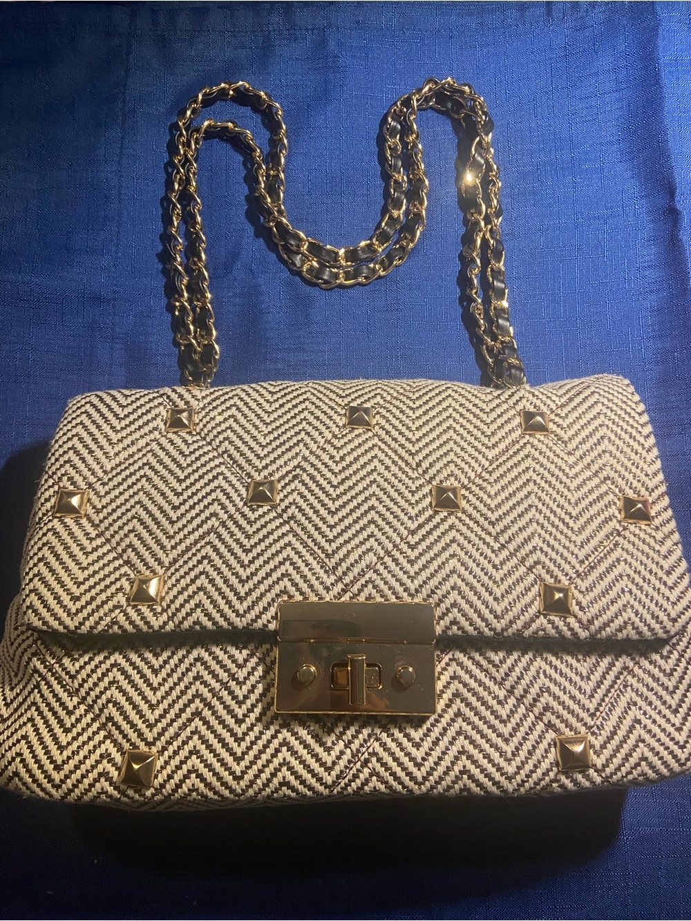 Aldo Chevron Chain Shoulder Bag - Beige & Gold